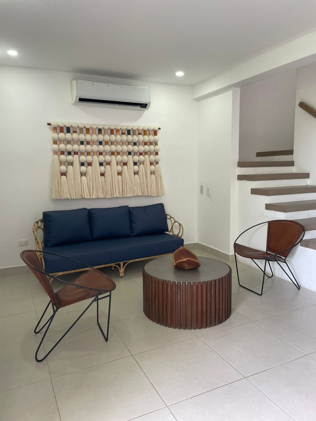 Sala junto a la escalera